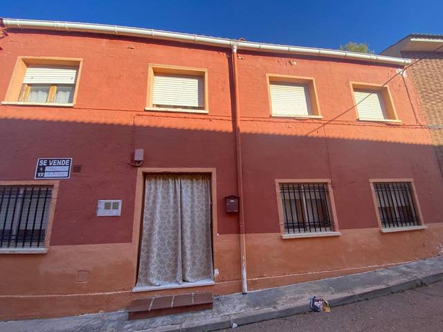 Casa-chalet en Venta en Melchor Cano en Fuente de Pedro Naharro