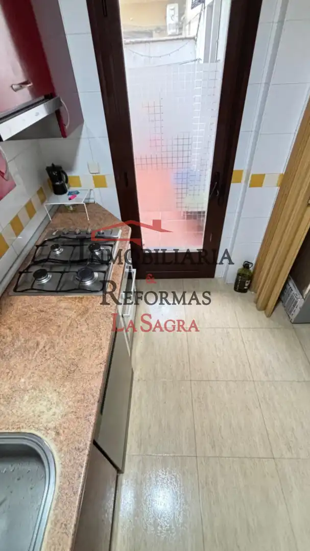 Cocina de Planta baja en venta en Esquivias con Calefacción, Trastero y Amueblado