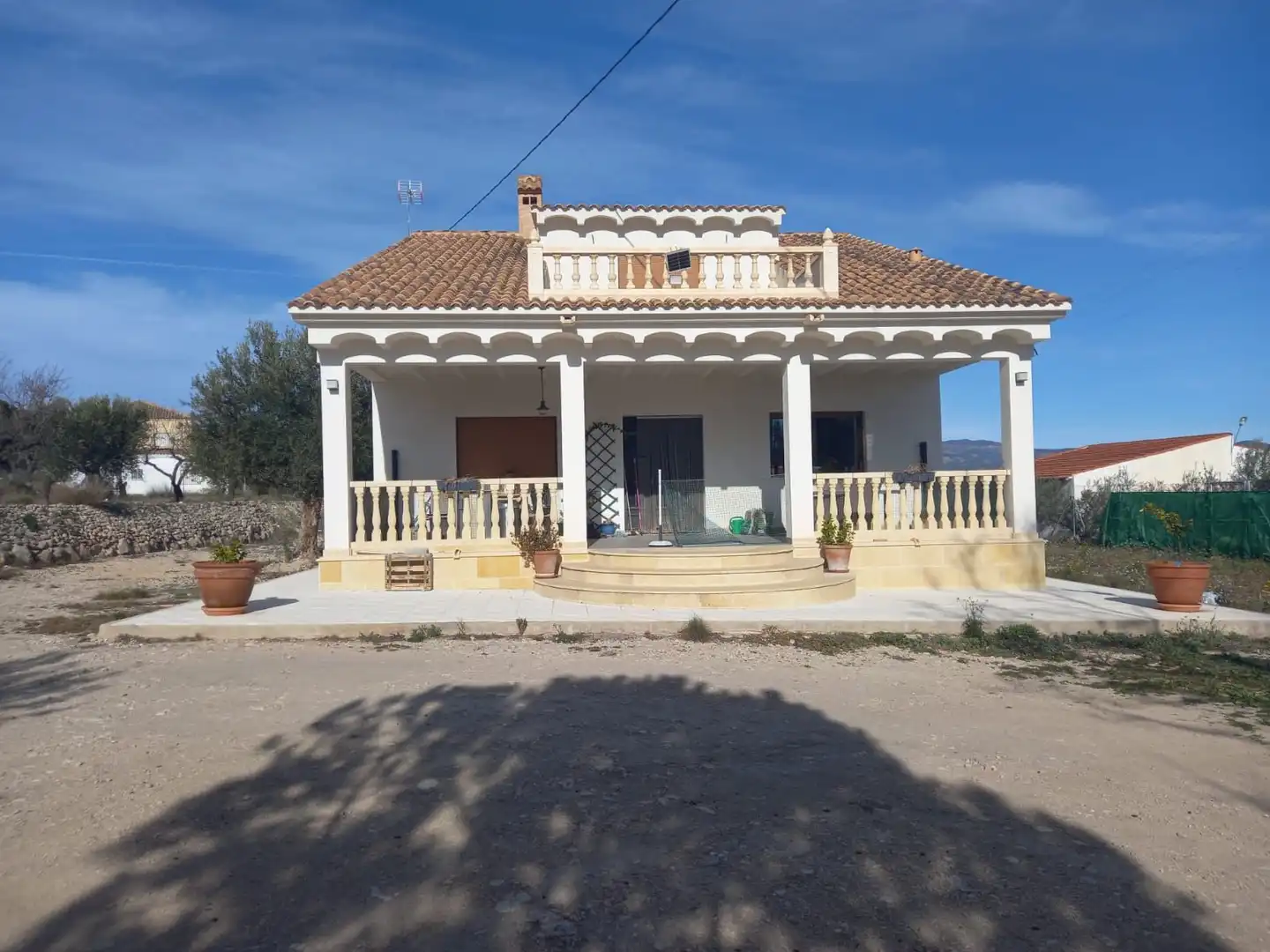 Villa con giardino in vendita a Carrer Cervantes 71