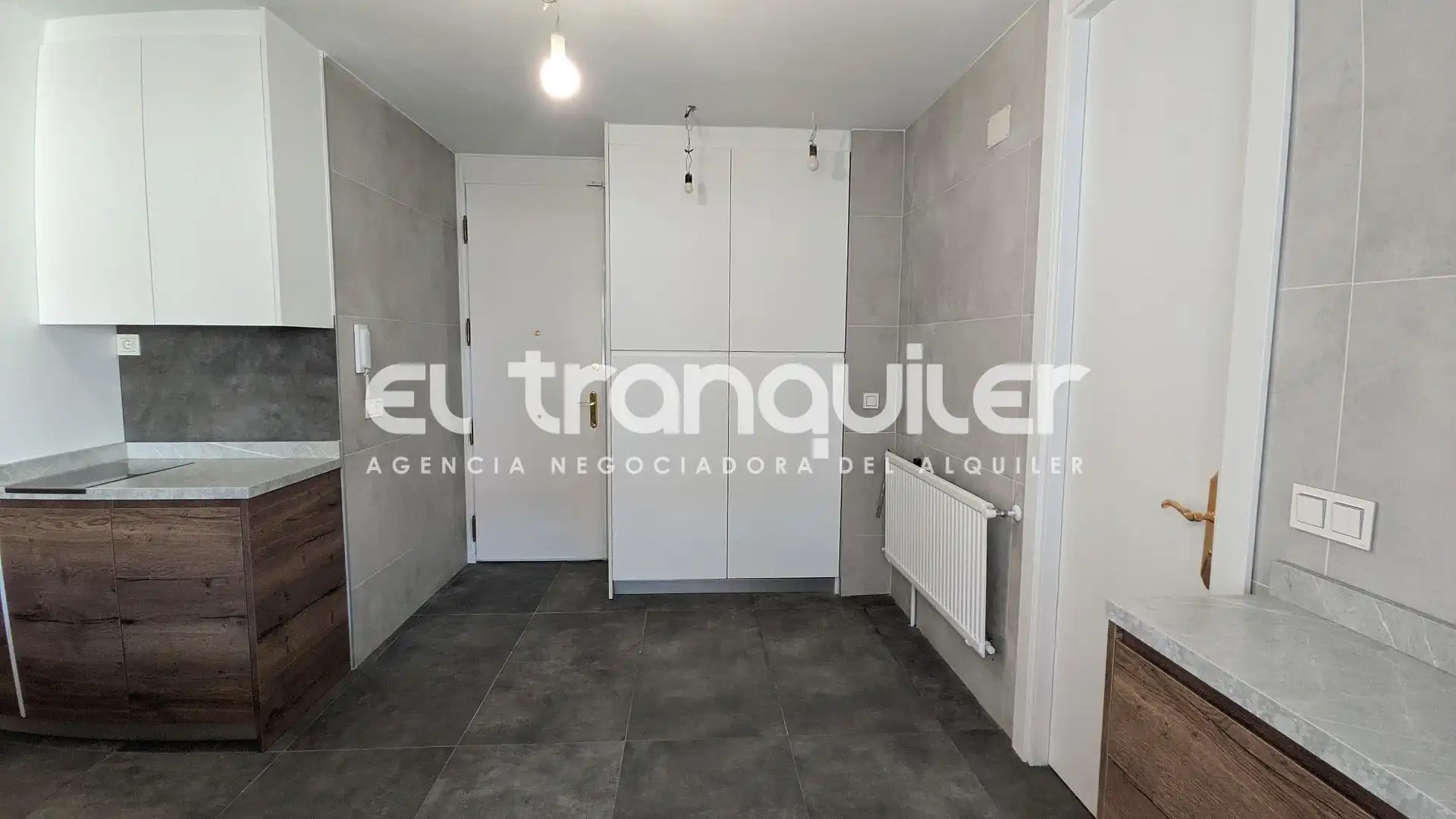 Küche von Wohnung zum Verkauf in Madrid mit Klimaanlage, Parkett und Terrasse