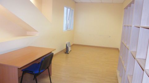 Foto 4 von Büro zum Verkauf in Calle Ruiz Tagle, Centro, Torrelavega