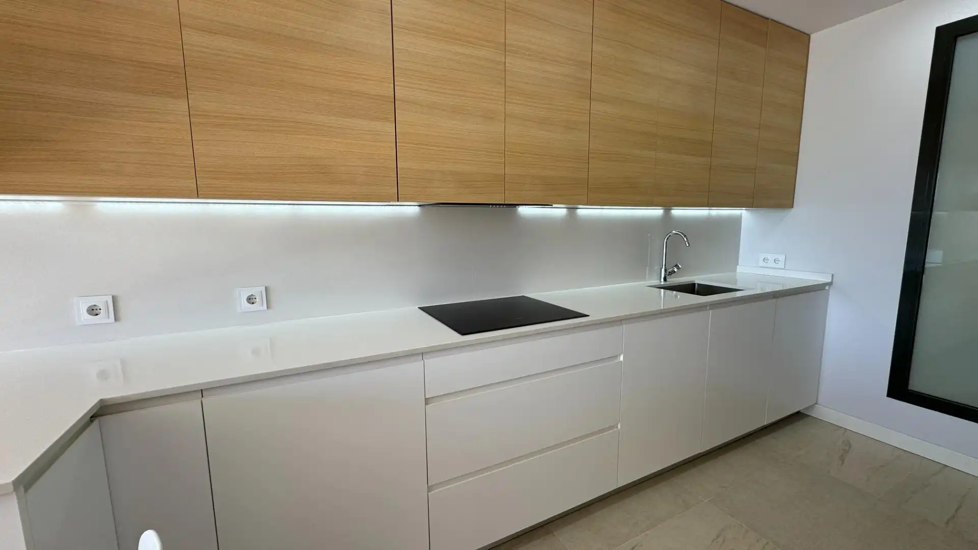 Duplex con piscina in vendita a Calle LONDRES, imagen 8