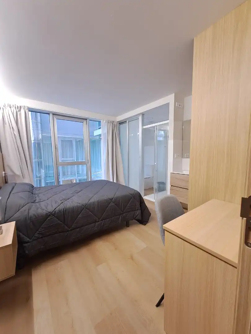 Dormitori de Apartament de lloguer en A Coruña Capital  amb Moblat