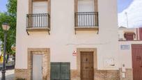 Exterior view of Flat for sale in Sanlúcar la Mayor  with Air Conditioner, Parquet flooring and Terrace