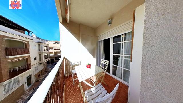 Piso en Venta en Castell de Ferro