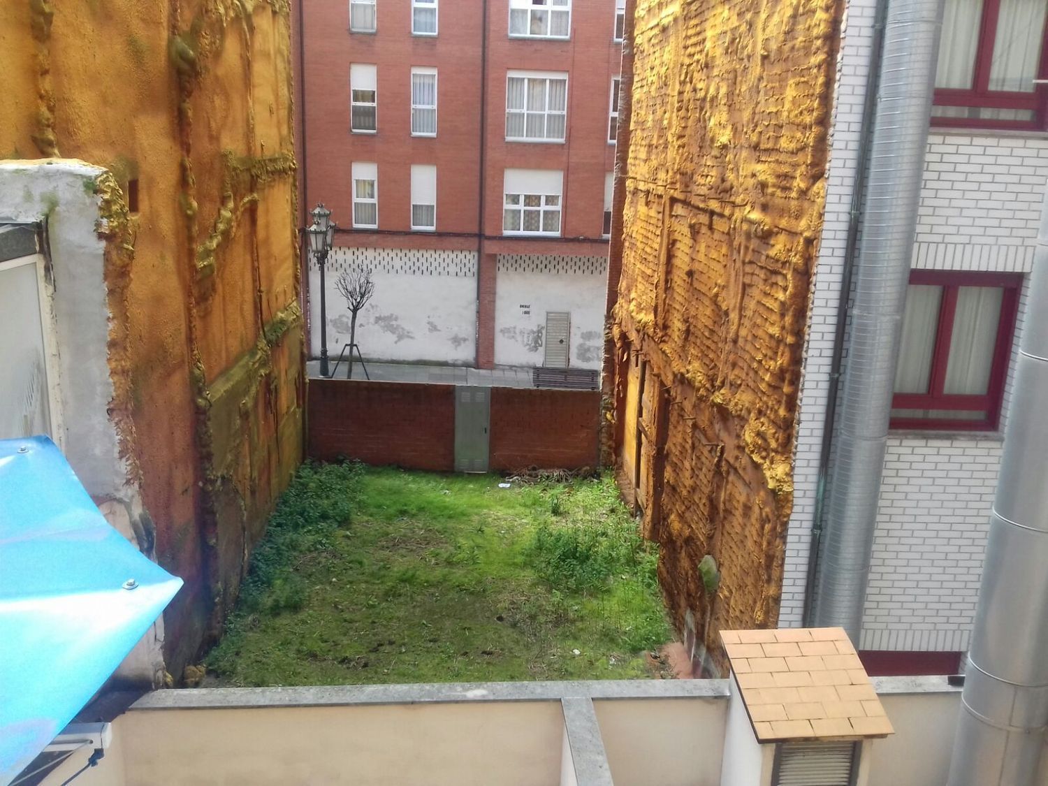 Residential for sale in Calle Escultor Navascués, 3, Milán - Pumarín