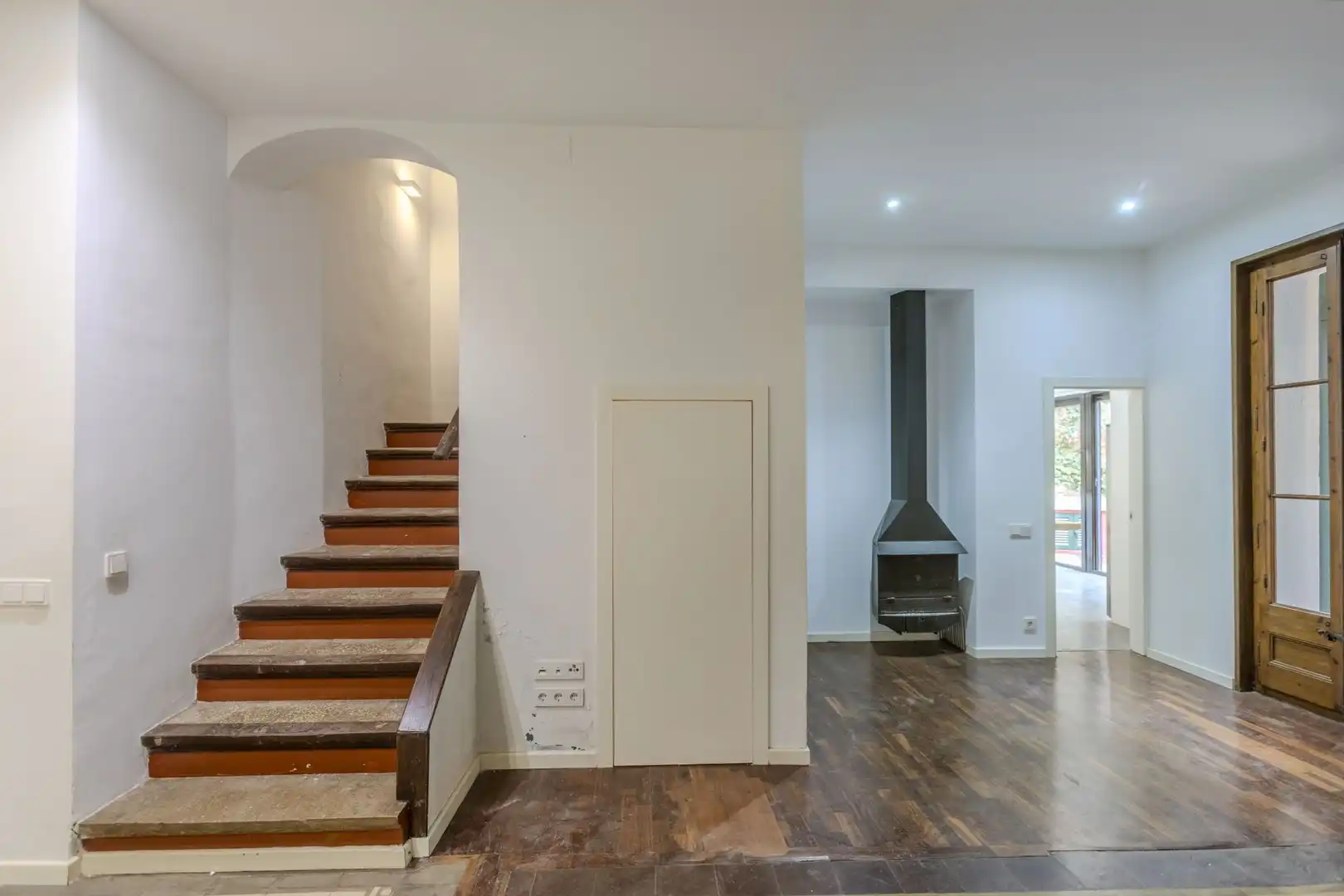 Casa adosada en venta en Barcelona con Parquet y Terraza