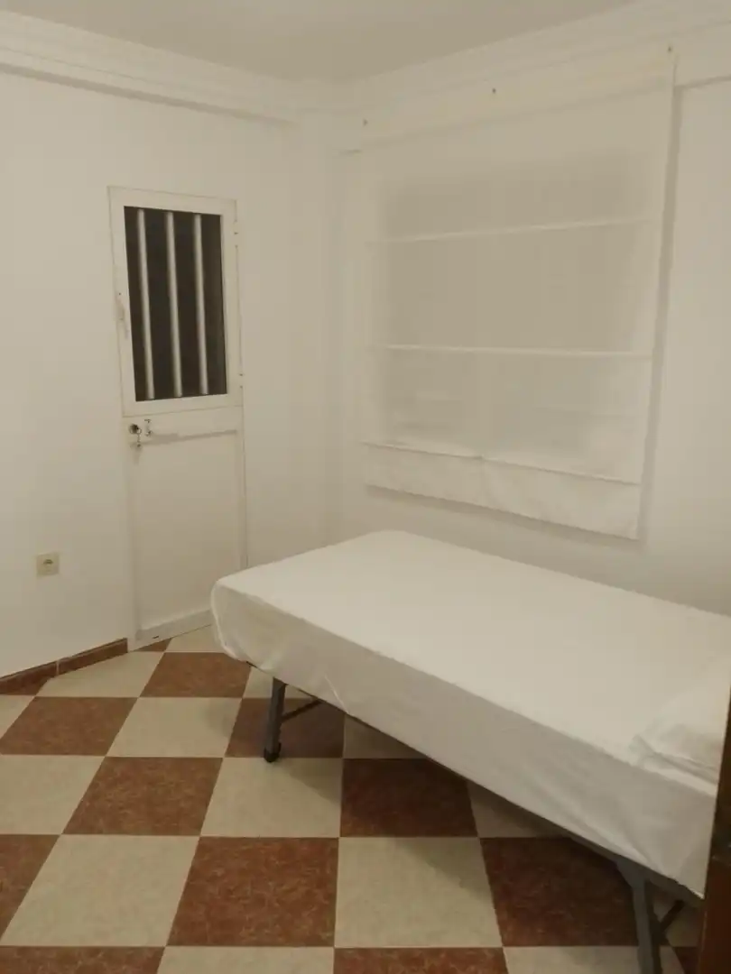 Habitación de Piso en venta en Málaga con Aire acondicionado y Calefacción