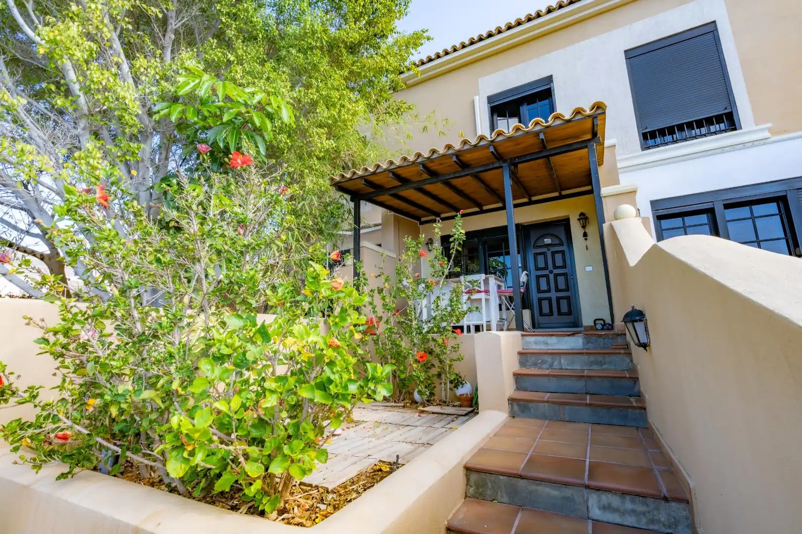 Vista exterior de Casa adosada en venta en El Rosario con Aire acondicionado, Jardín privado y Terraza