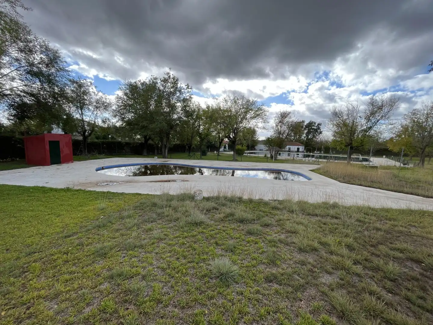 Piscina de Casa o xalet en venda en Castilblanco de los Arroyos amb Aire condicionat, Jardí privat i Terrassa