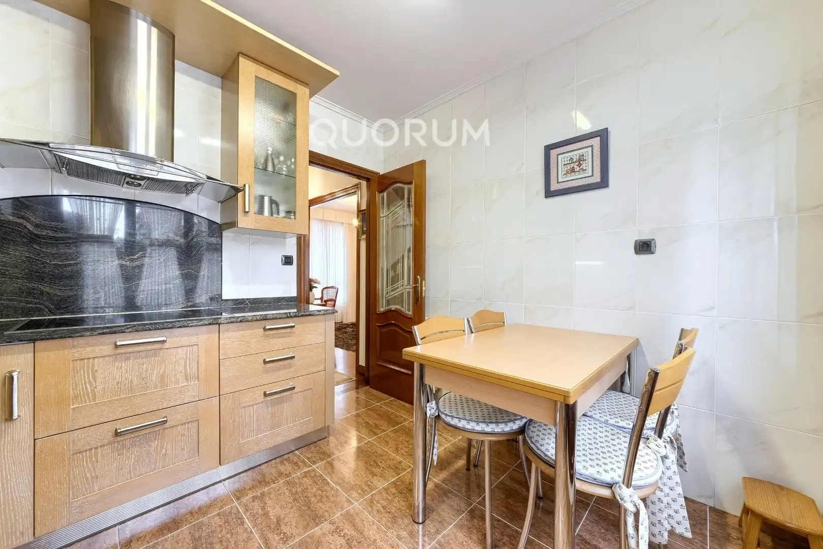 Cocina de Casa adosada en venta en Basauri  con Calefacción, Jardín privado y Terraza