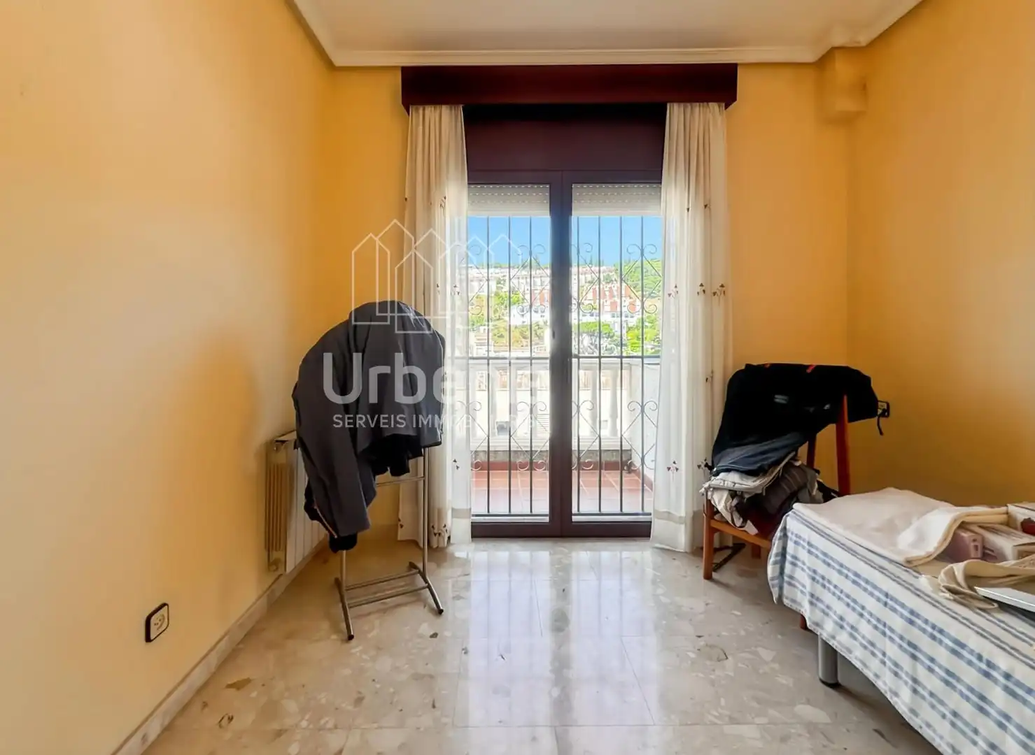 Habitación de Casa o chalet en venta en Arenys de Mar con Calefacción, Terraza y Trastero