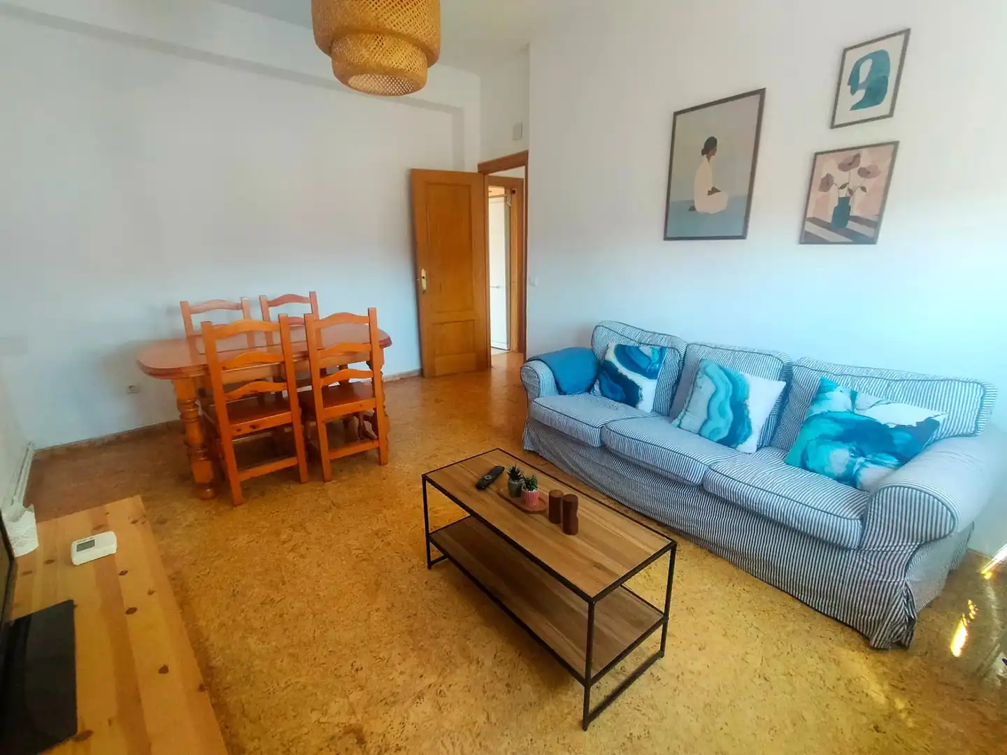 Sala d'estar de Apartament en venda en Haro amb Calefacció, Terrassa i Moblat