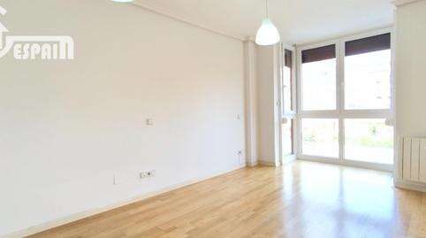 Photo 4 of Flat for sale in Calle Trompas, Cuatro vientos, Madrid