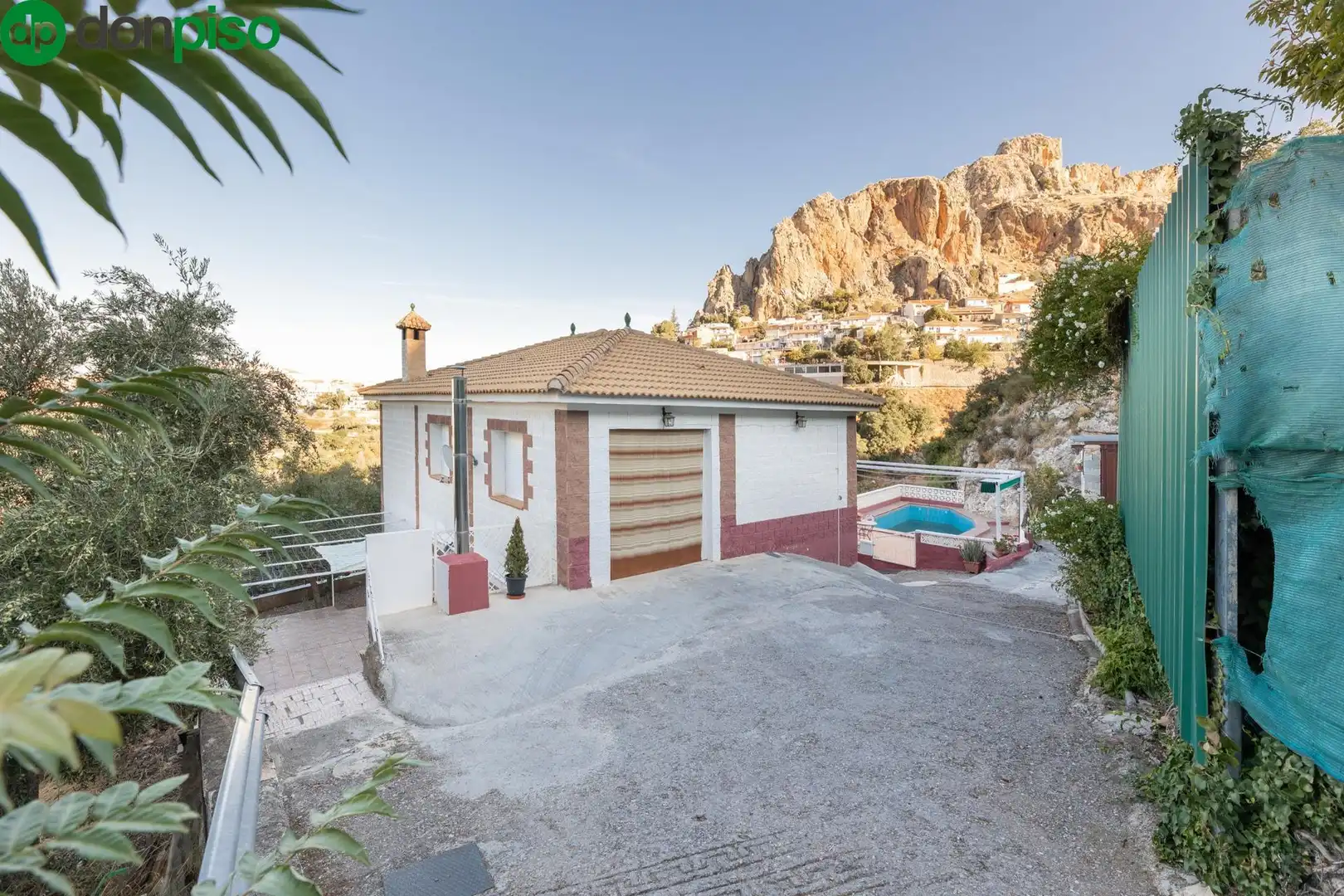 Houses for sale in Calle EXTRARRADIO, Cogollos de la Vega