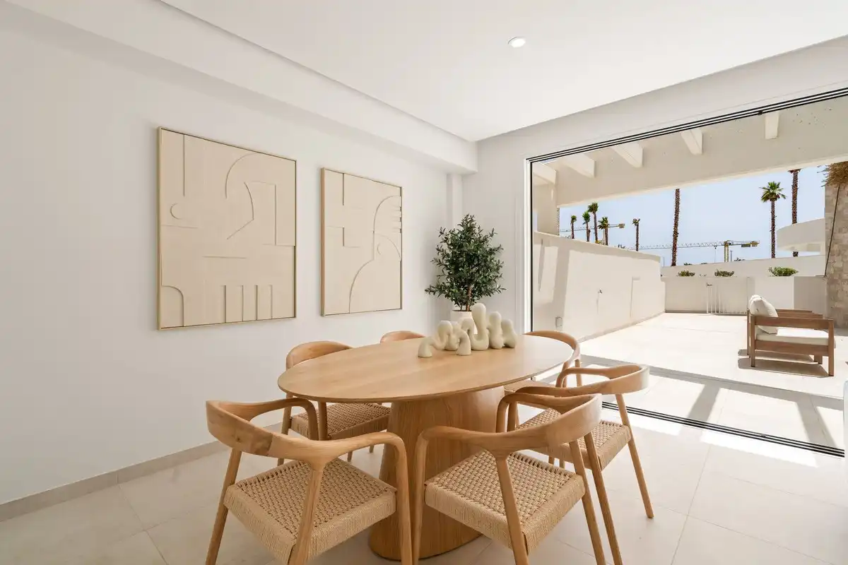 Esszimmer von Erdgeschoss zum Verkauf in Mijas mit Klimaanlage, Heizung und Terrasse