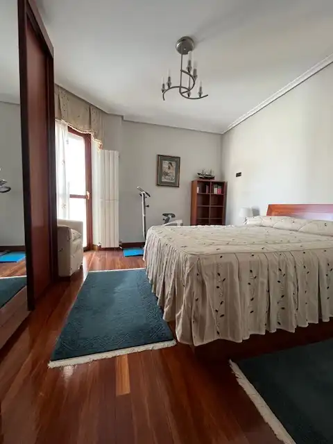 Habitación de Piso en venta en Santurtzi  con Calefacción, Amueblado y Balcón