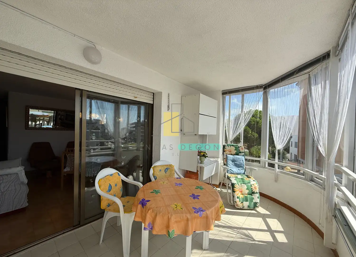 Terrassa de Apartament en venda en Roses amb Calefacció, Moblat i Forn