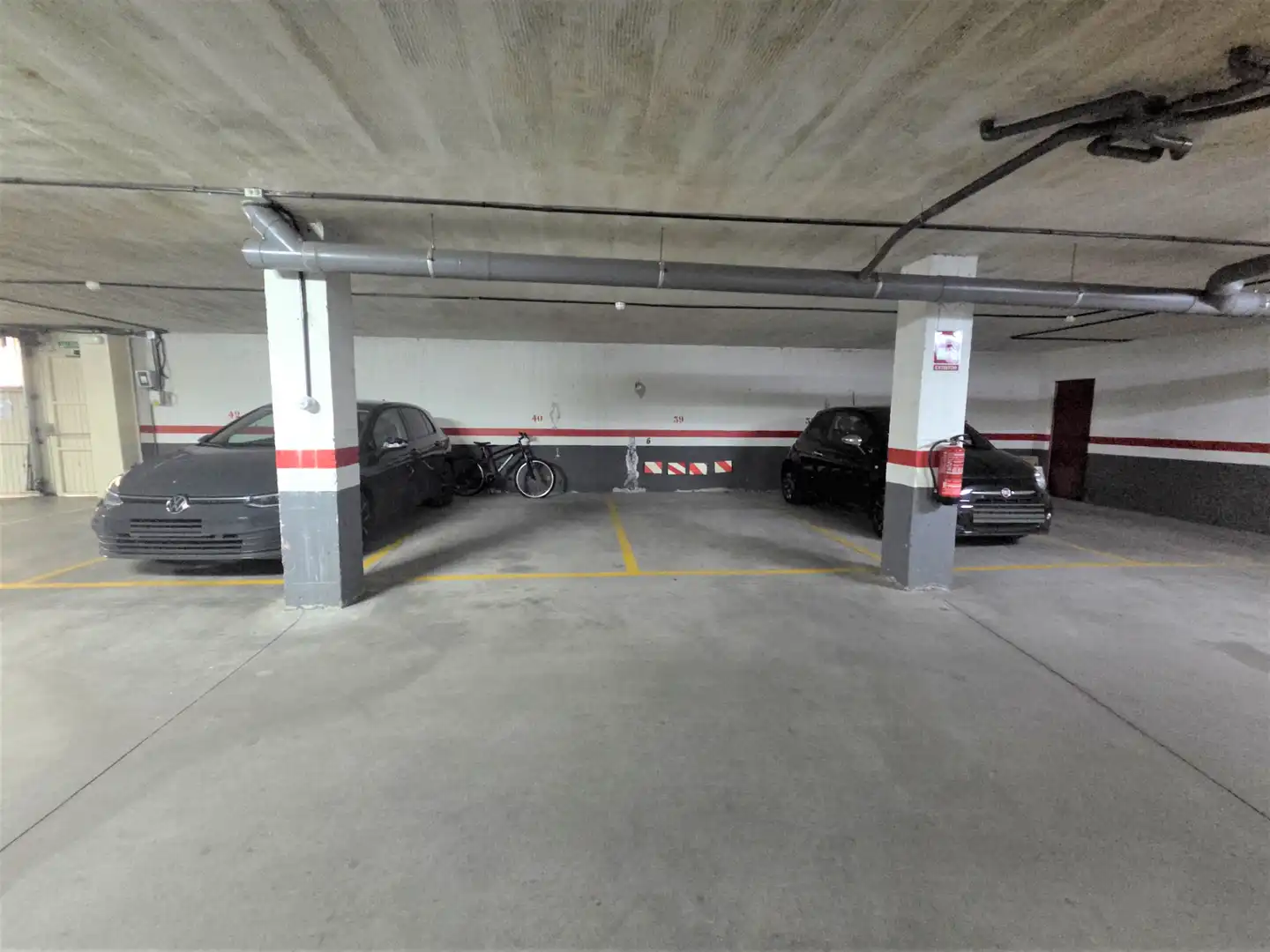 Parking of Flat for sale in Villanueva de la Cañada  with Air Conditioner, Heating and Furnished