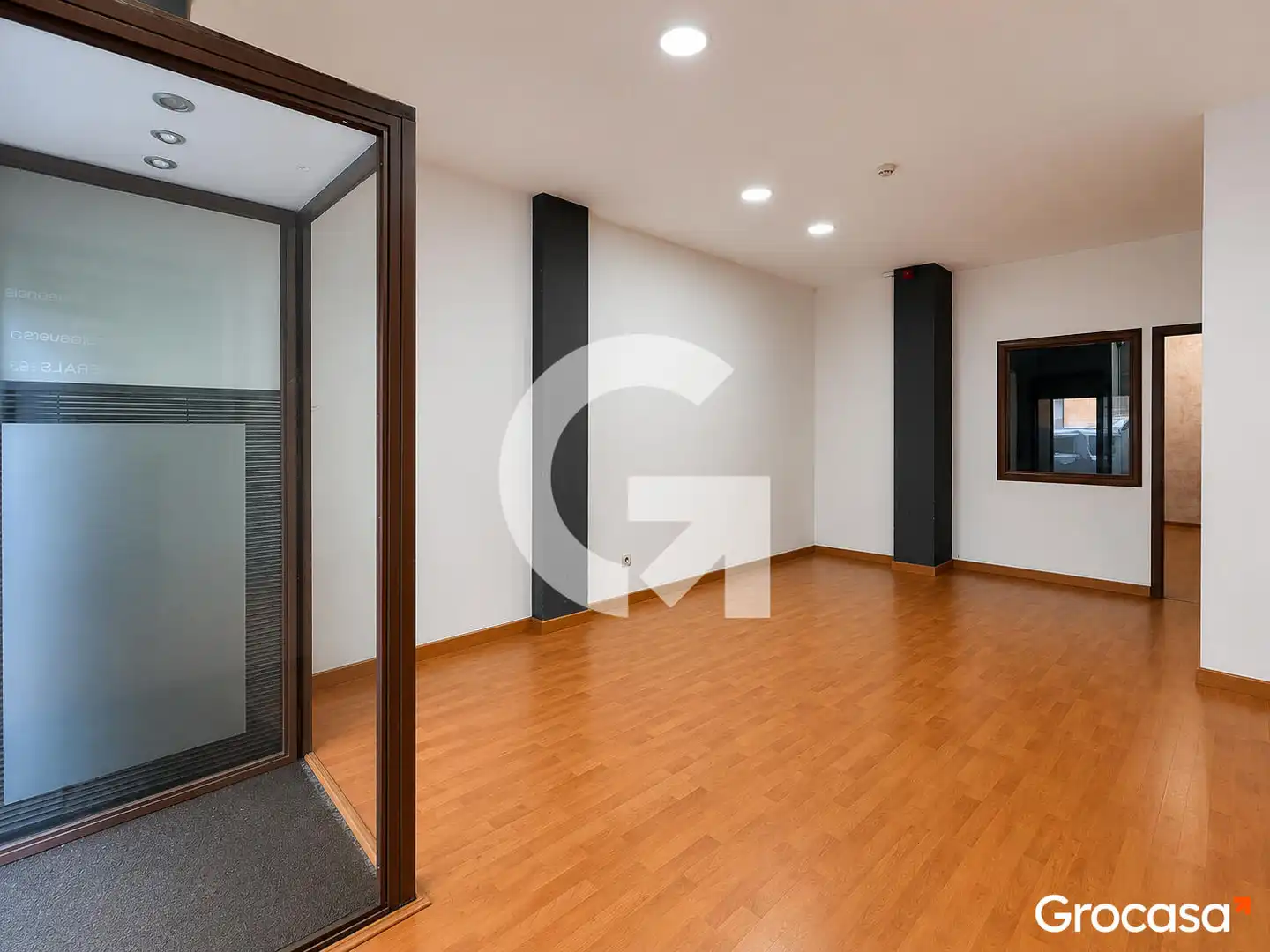 Local en venta en El Prat de Llobregat con Aire acondicionado