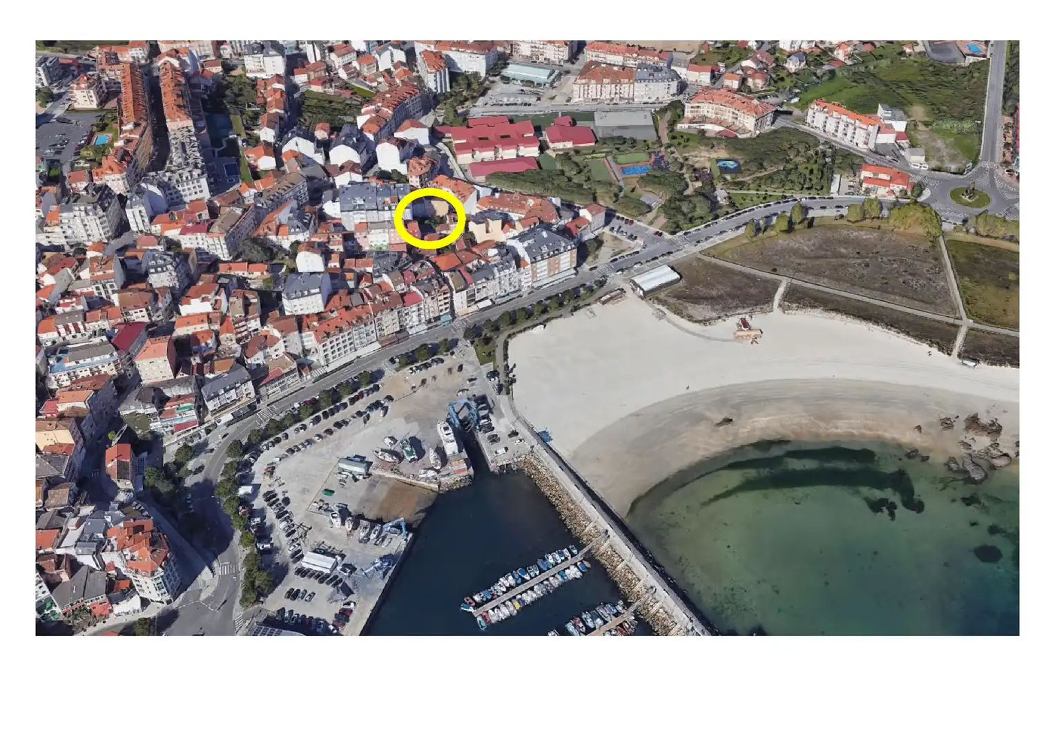 Außenansicht von Residential zum Verkauf in Sanxenxo