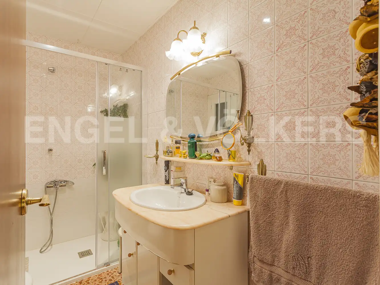 Baño de Piso en venta en Barcelona con Calefacción