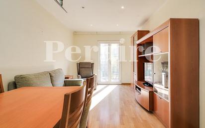 Bedroom of Flat for sale in  Barcelona Capital  with Balcony