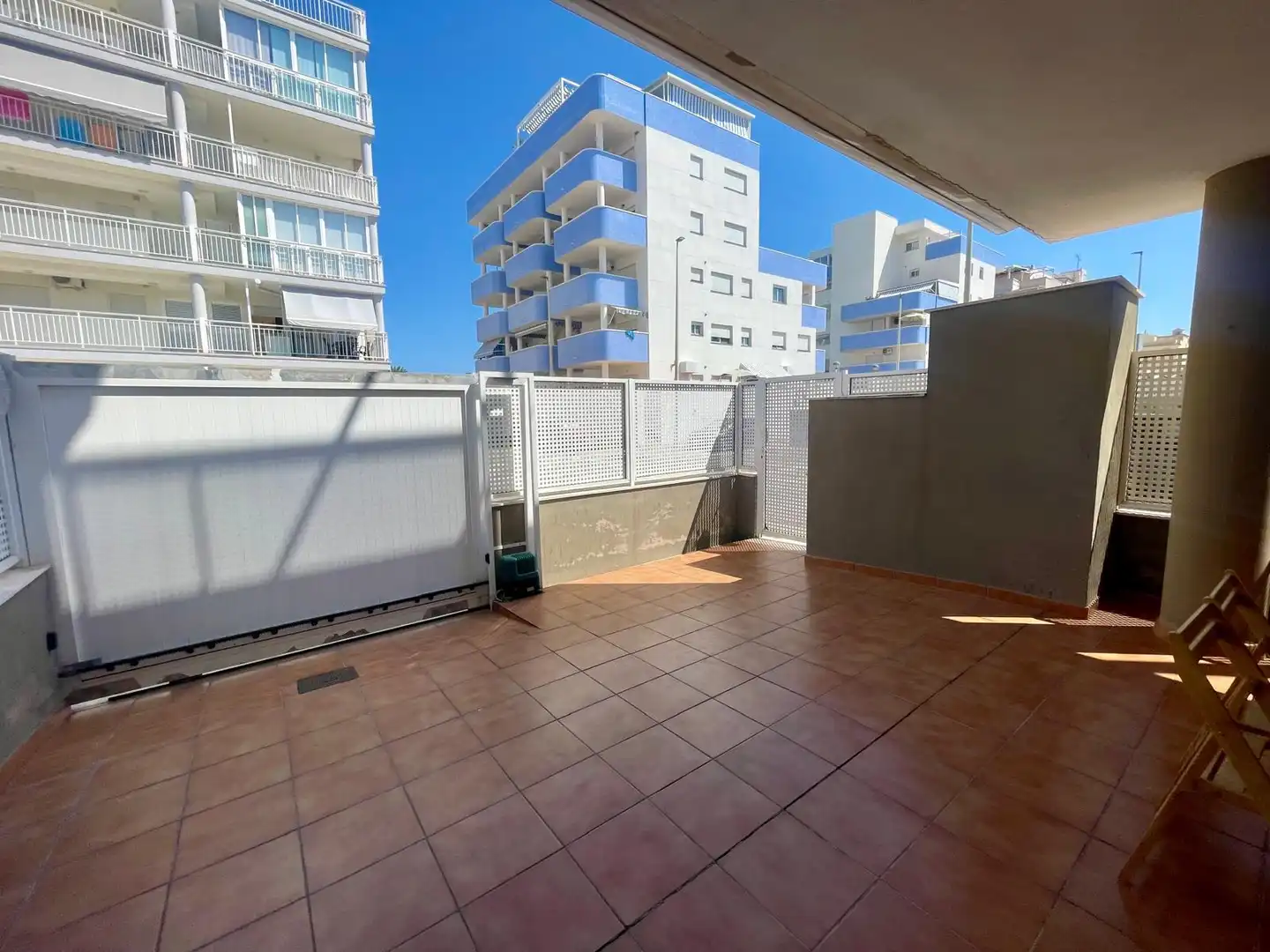 Casa aparellada en venda a Carrer Tenerife, imagen 7