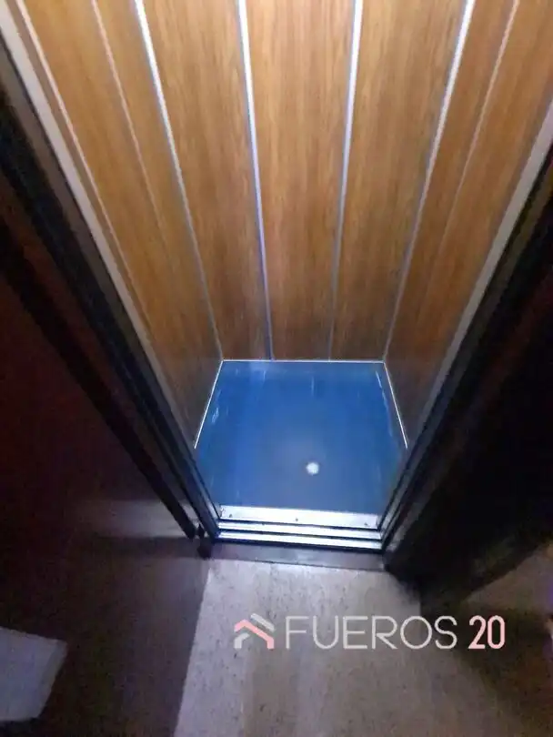 Piso en venta en Barakaldo  con Calefacción, Terraza y Trastero