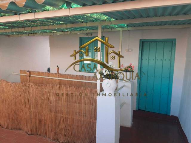Casa adosada en Venta en Plaza la Gloria en Camino Algarrobo - Las Arenas