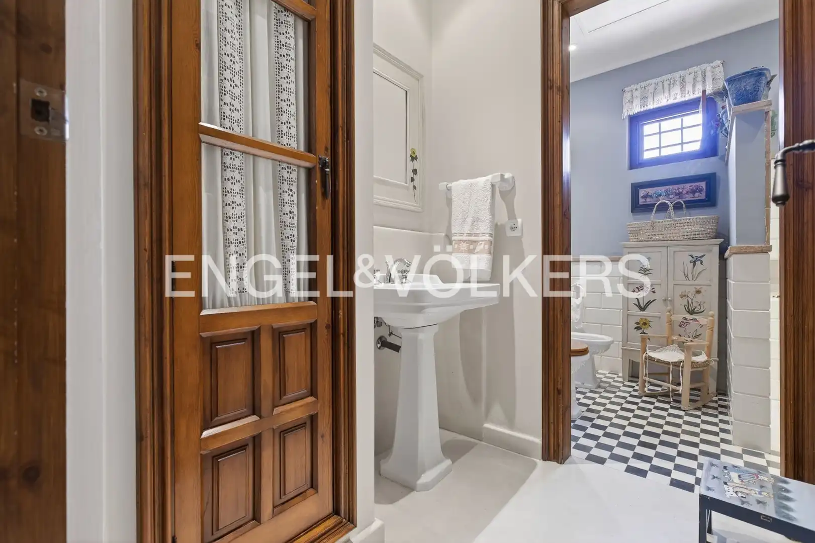 Baño de Casa o chalet en venta en Écija con Aire acondicionado, Calefacción y Jardín privado