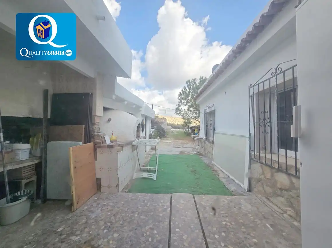 Casa o xalet en venda a Agost