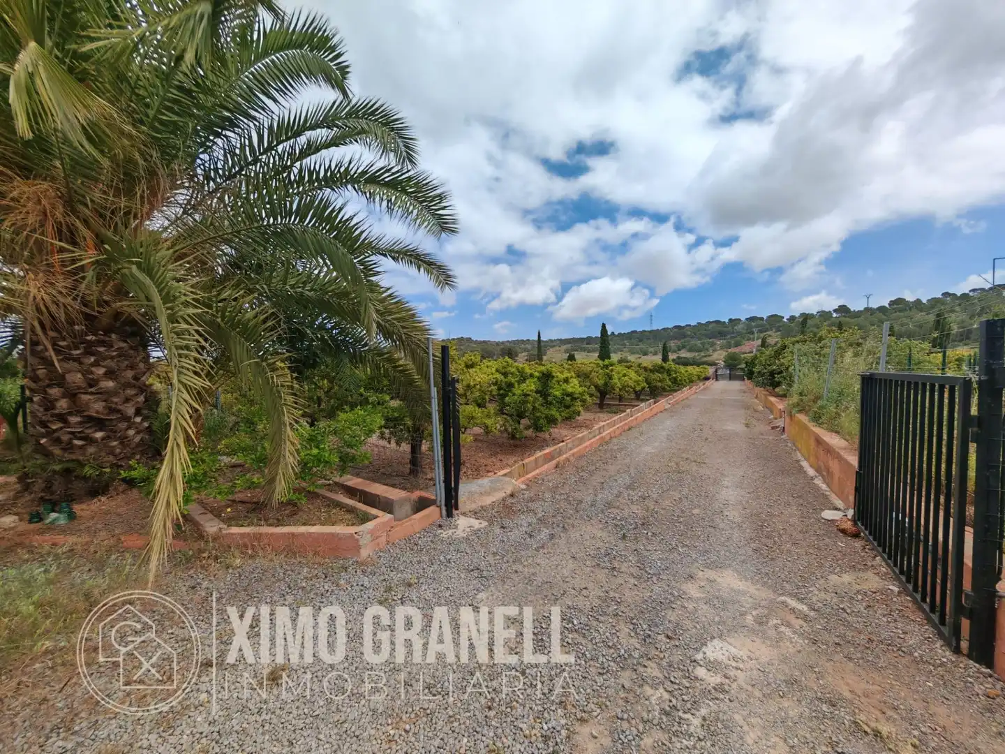 Country house zum Verkauf in Sagunto / Sagunt mit Klimaanlage, Heizung und Privatgarten