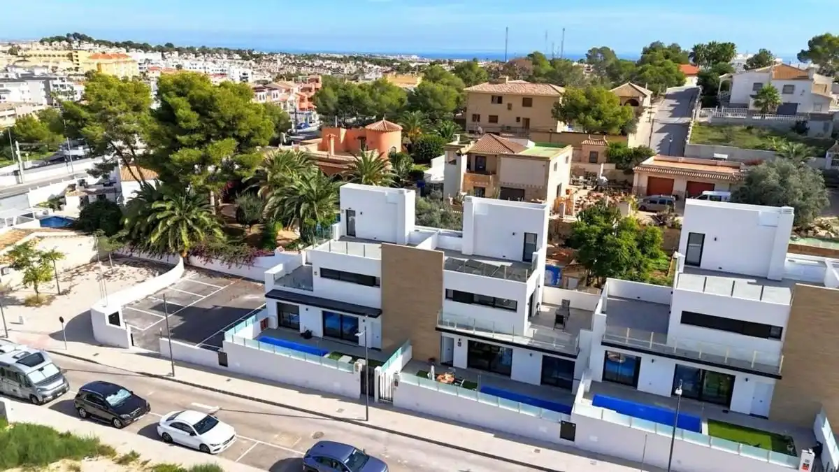 Xalet amb piscina en venda a Orihuela Costa, imagen 3