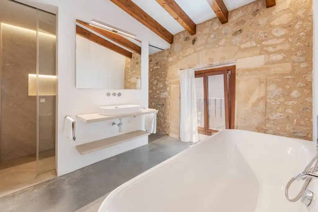 Bathroom of Country homes for sale in Pollença  with Air Conditioner, Heating and Private garden