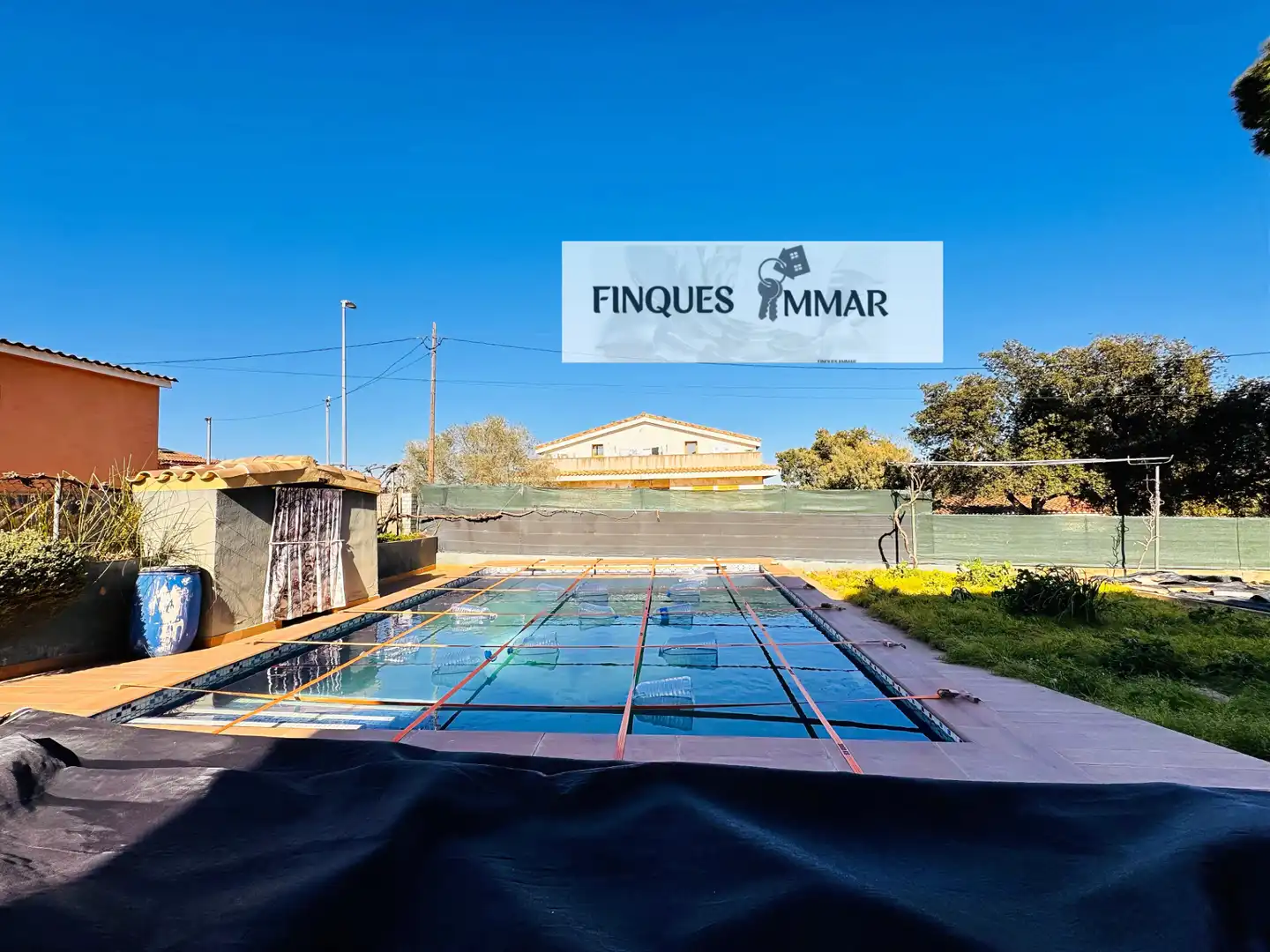 Piscina de Casa o chalet en venta en Sils con Aire acondicionado, Calefacción y Jardín privado