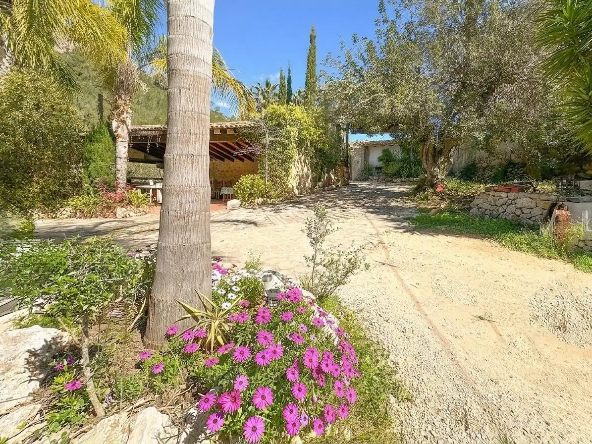 Garden of Country homes for sale in Llíber  with Air Conditioner, Heating and Private garden