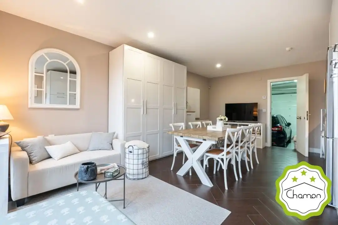 Sala de estar de Casa adosada en venta en Bilbao  con Calefacción, Jardín privado y Terraza