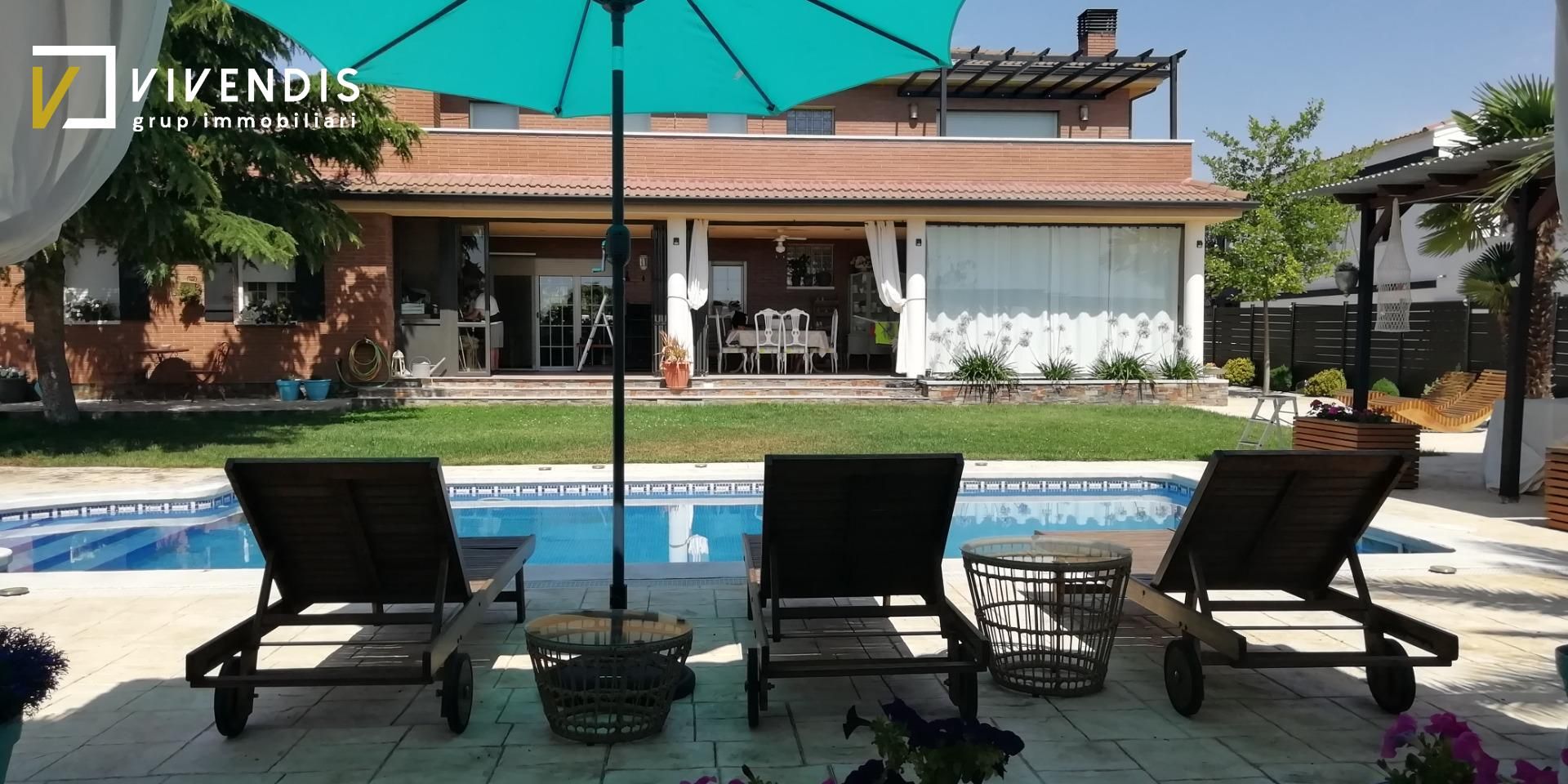 Swimming pool of House or chalet for sale in Alpicat  with Heating, Private garden and Terrace