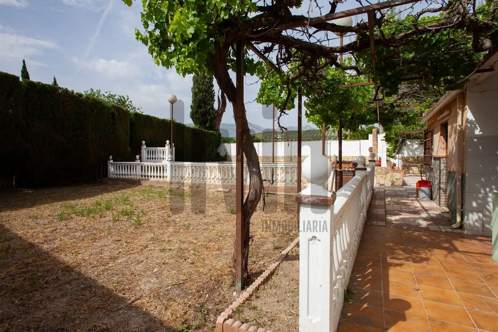 Jardí de Casa o xalet en venda en Jaén amb Aire condicionat, Calefacció i Jardí privat