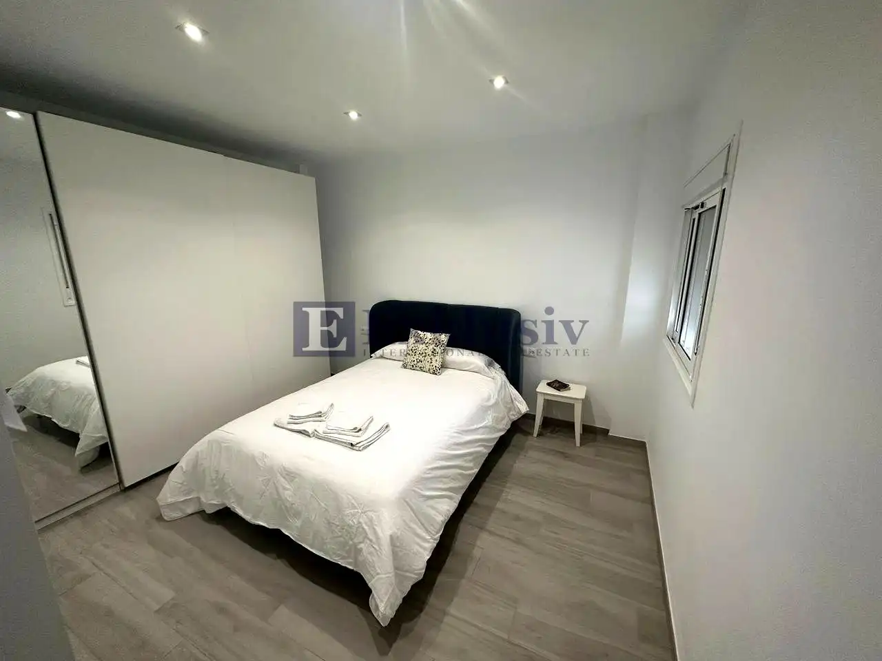 Schlafzimmer von Dachboden zum Verkauf in Santa Cruz de Tenerife mit Klimaanlage und Möbliert
