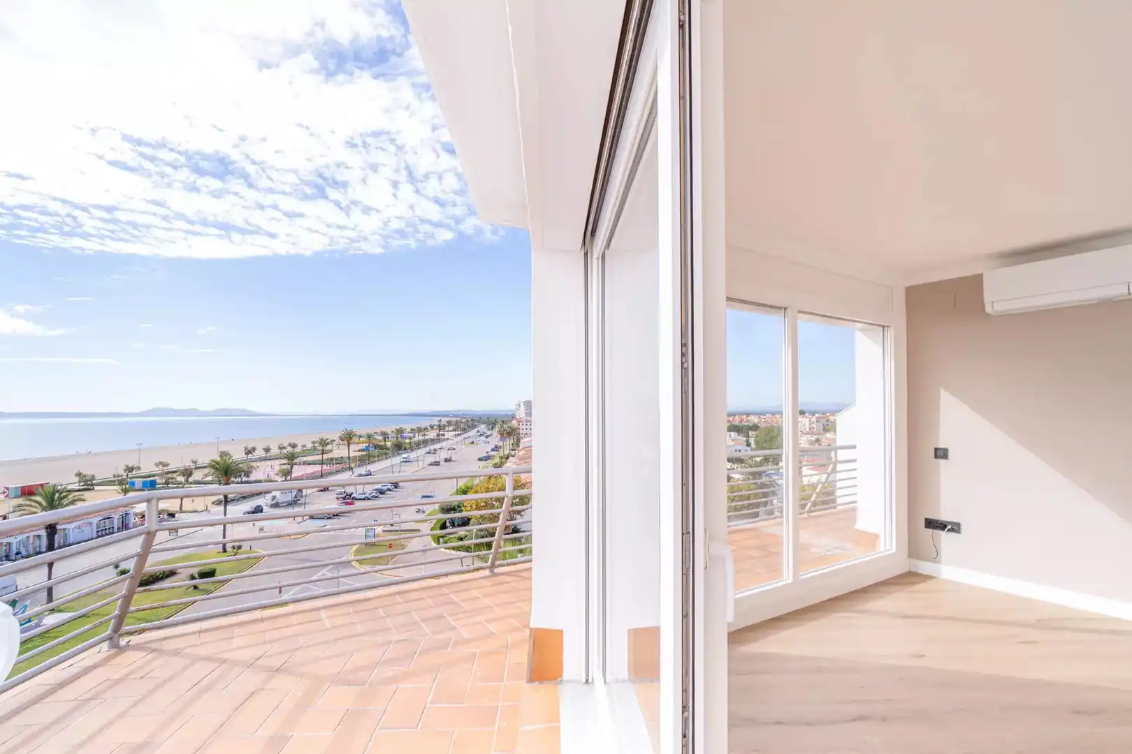 Habitación de Piso en venta en Empuriabrava con Aire acondicionado y Terraza