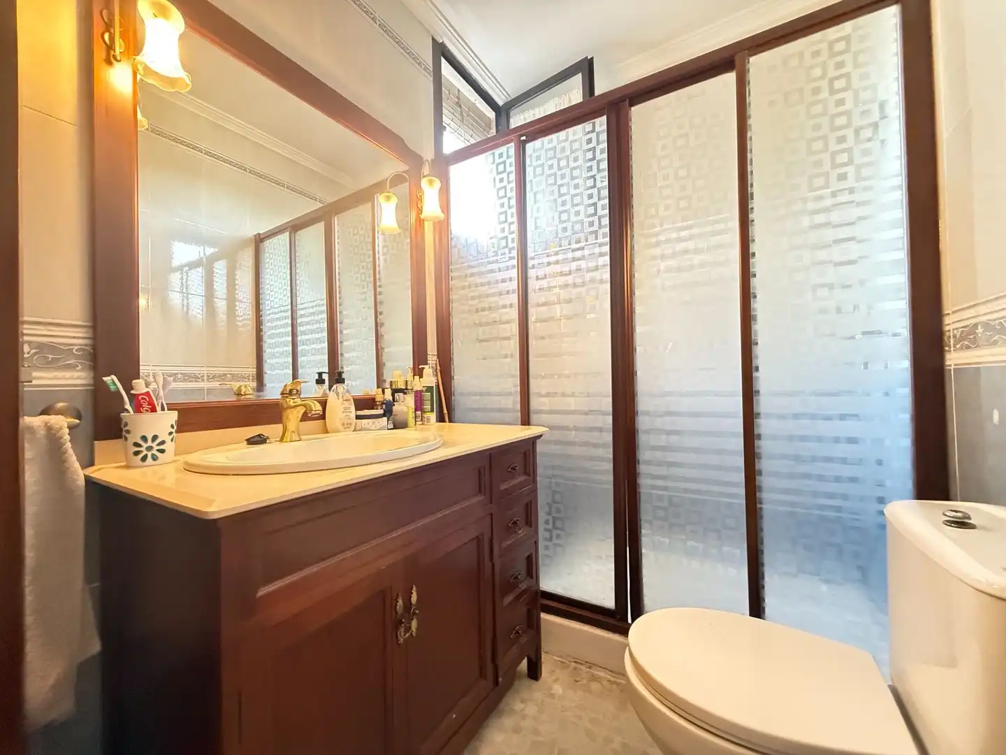 Baño de Casa adosada en venta en Aljaraque con Aire acondicionado y Amueblado