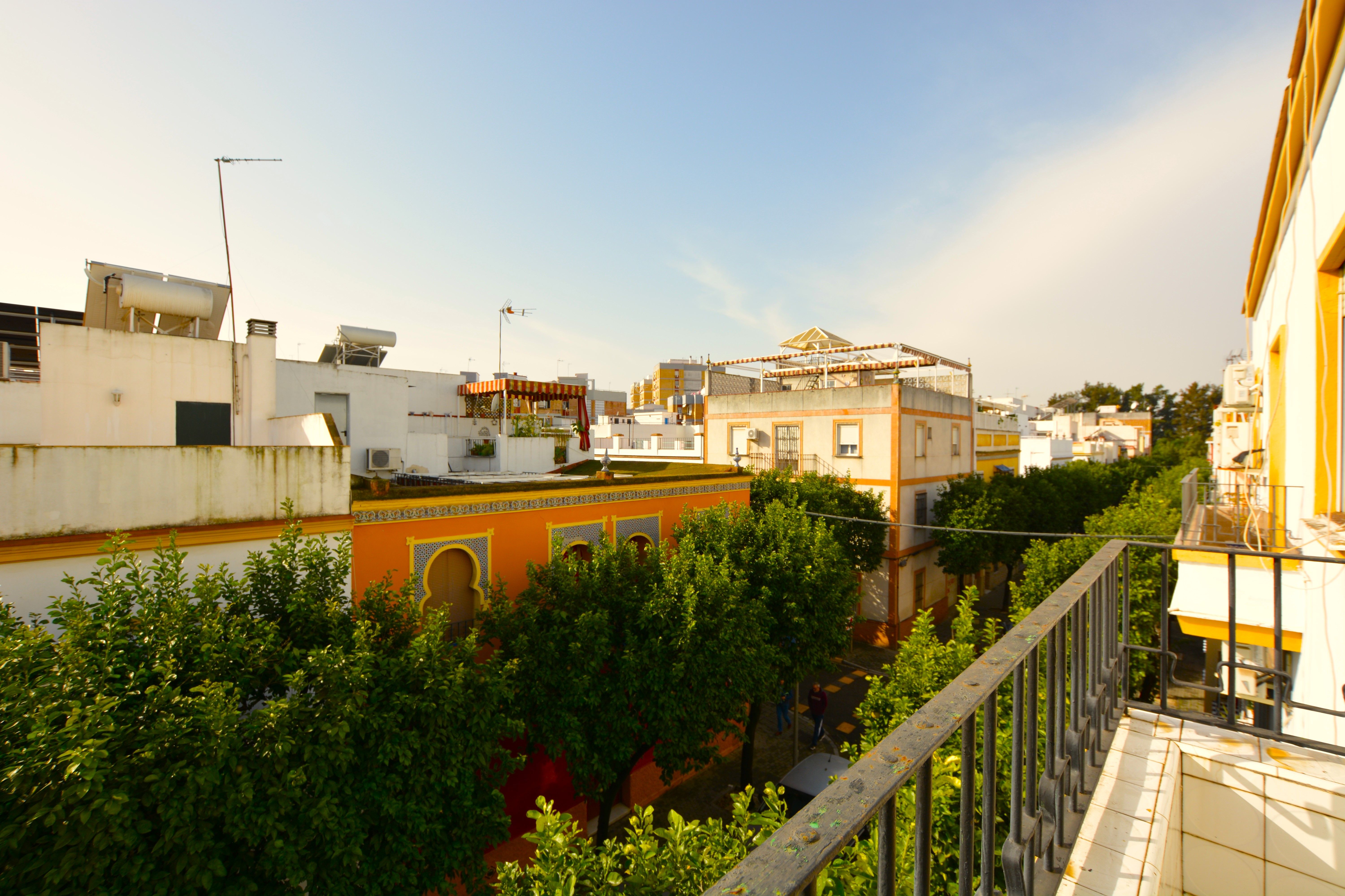 Vista exterior de Pis en venda en  Sevilla Capital amb Terrassa
