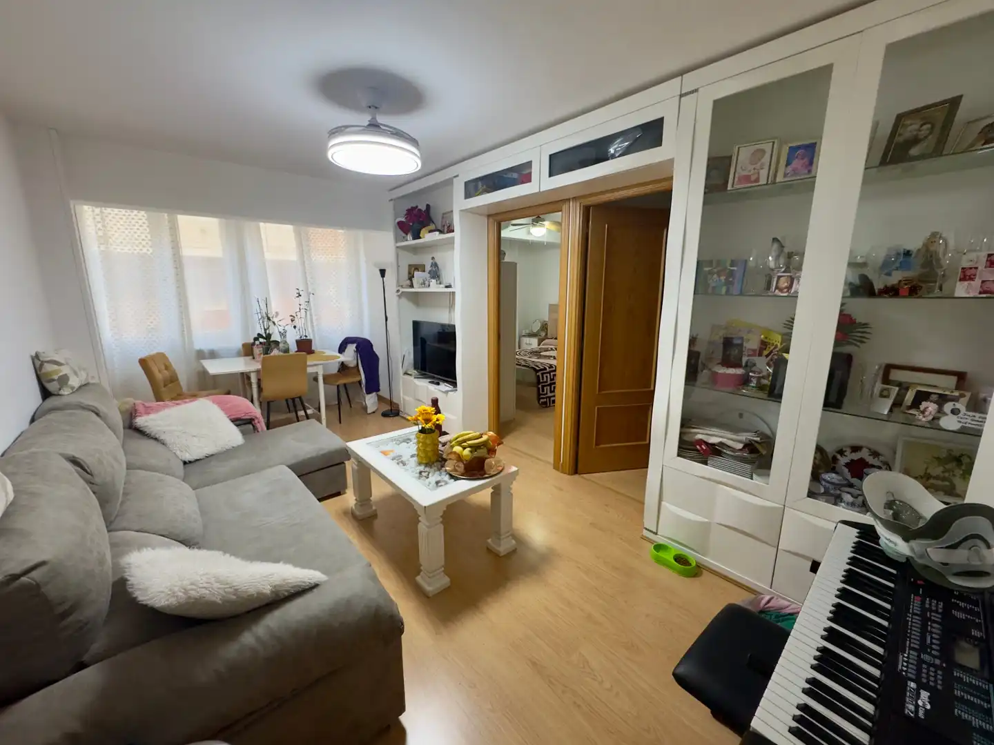 Living room of Flat for sale in Torrejón de Ardoz  with Heating and Oven