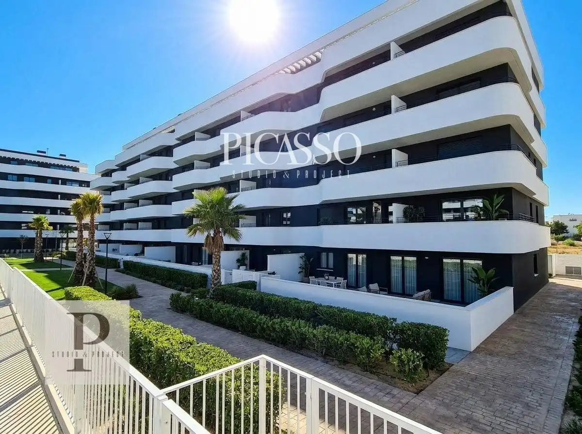 Piso con piscina en venta en MAR DE ALBORAN