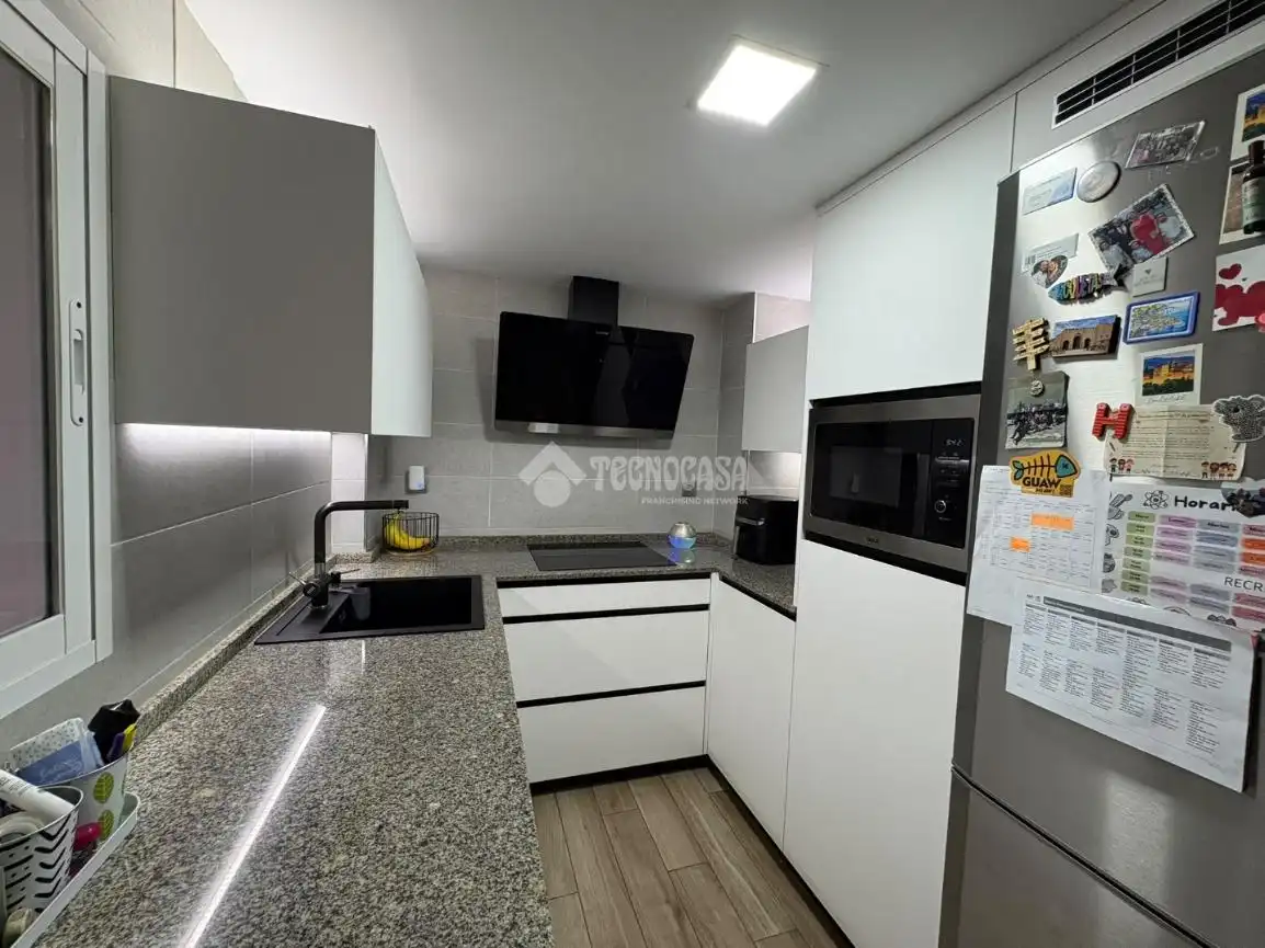 Piso en venta en Peñamefecit - Avda Barcelona, imagen 9