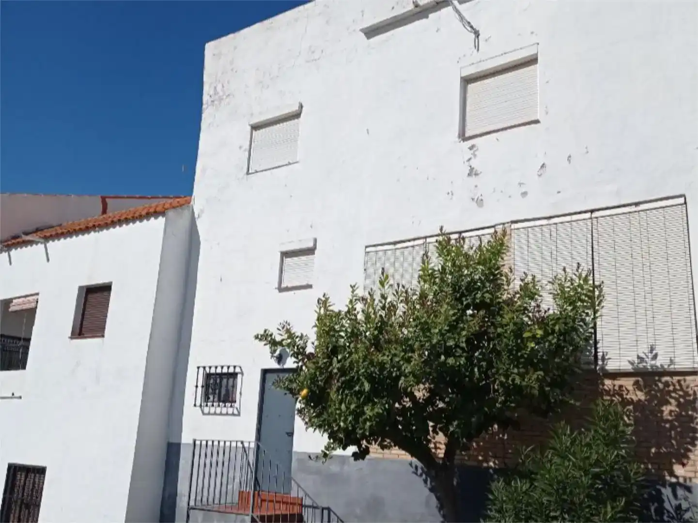 Vista exterior de Pis en venda en Zufre amb Aire condicionat i Moblat
