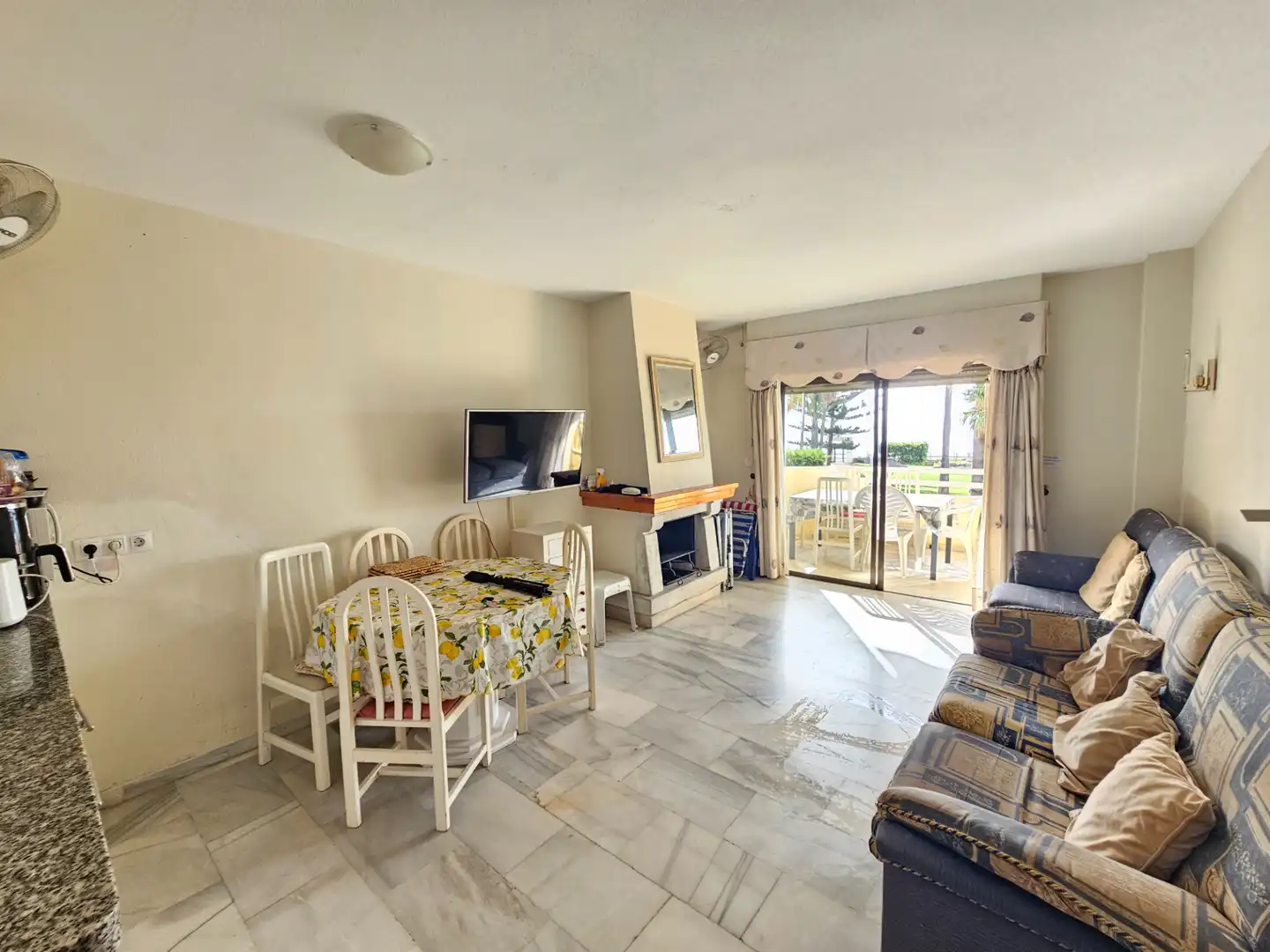 Sala de estar de Apartamento en venta en La Cala Mijas