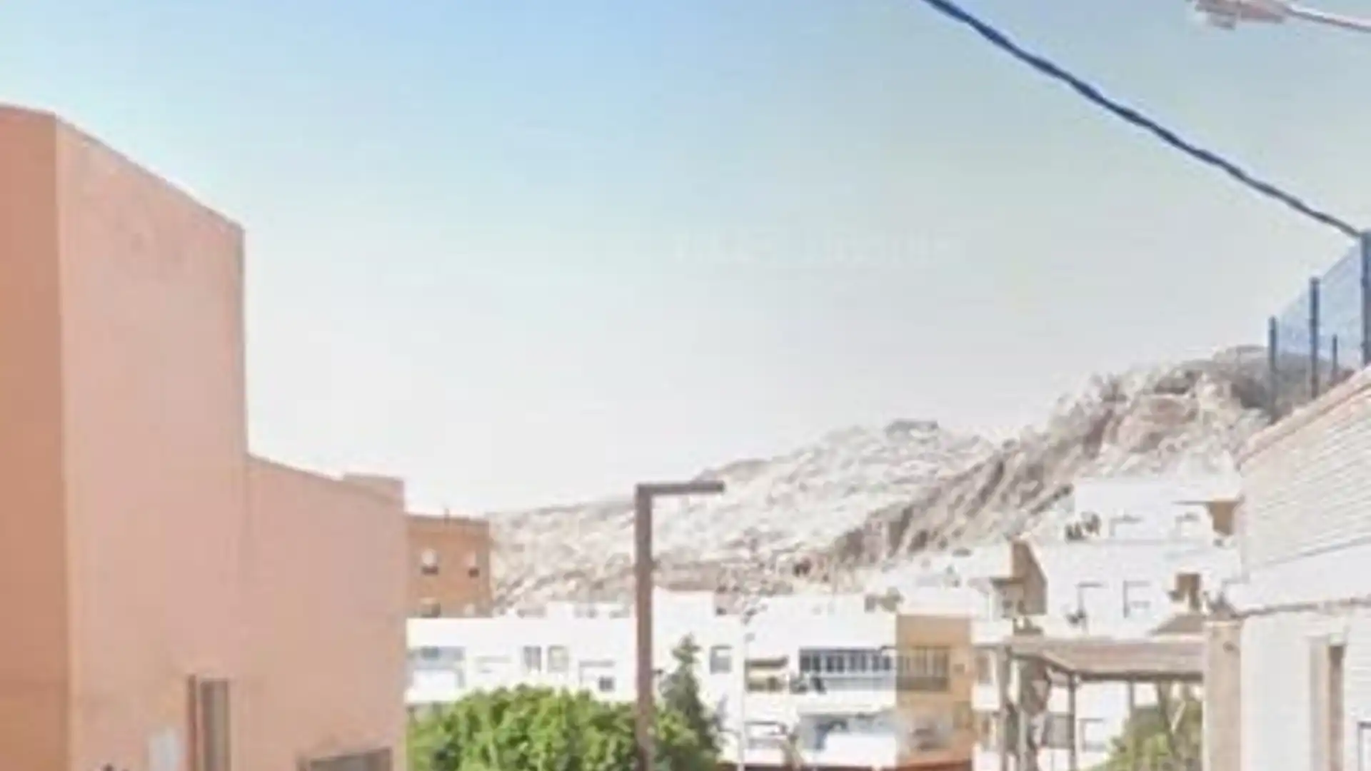 Vista exterior de Piso en venta en  Almería Capital